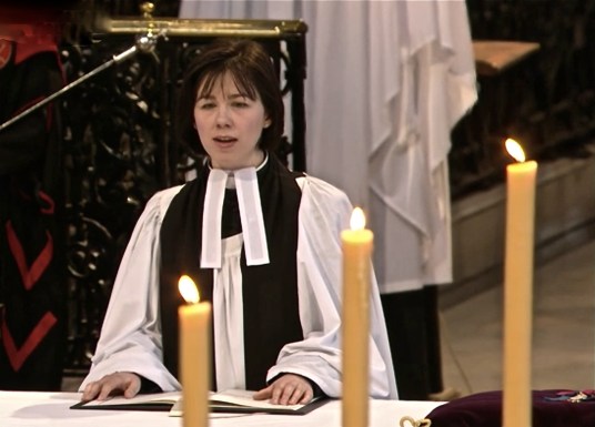 Young woman, officiating