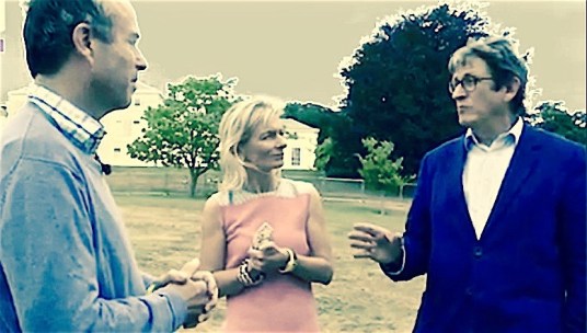 Three editors: Lionel Barber of The Financial Times interviews http://video.ft.com/5113031401001/Lionel-Barber-discusses-future-of-media/Life-And-Arts Alan Rusbridger, who led The Guardian for 20 years, and Zanny Minton Beddoes{{{CK SP}}}} of The Economist. The dark shape racing towards them looks like the chiefly Facebook-shaped digital juggernaut they are discussing with commendable calm. 