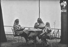 Flu Suit 1969 Reuters-Pathé postgutenberg@gmail.com