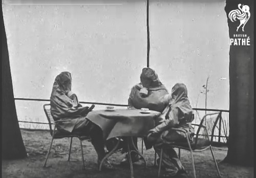 Flu Suit 1969 Reuters-Pathé postgutenberg@gmail.com